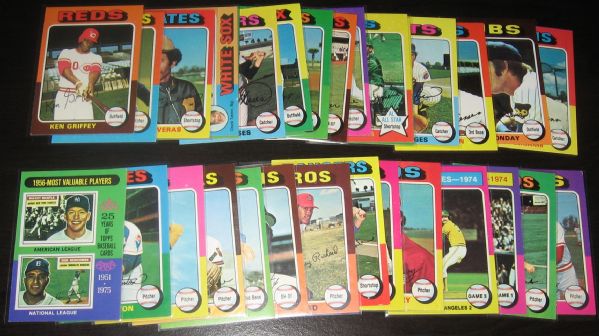 1975 Topps Lot of (40) W/ Frank Robinson