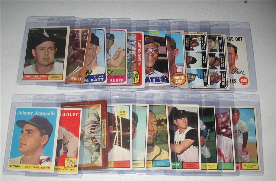 1955-89 Topps & Bowman Lot of (77) W/ 65 Agee, RC SGC 88 & HOFers