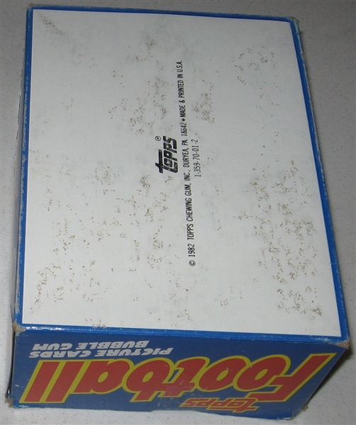 1982 Topps FB Unopened Wax Box (36) Packs