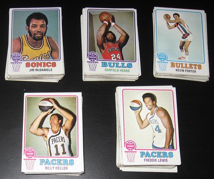 1973-74 Topps Basketball Lot of (216) W/ #80 Wilt Chamberlin